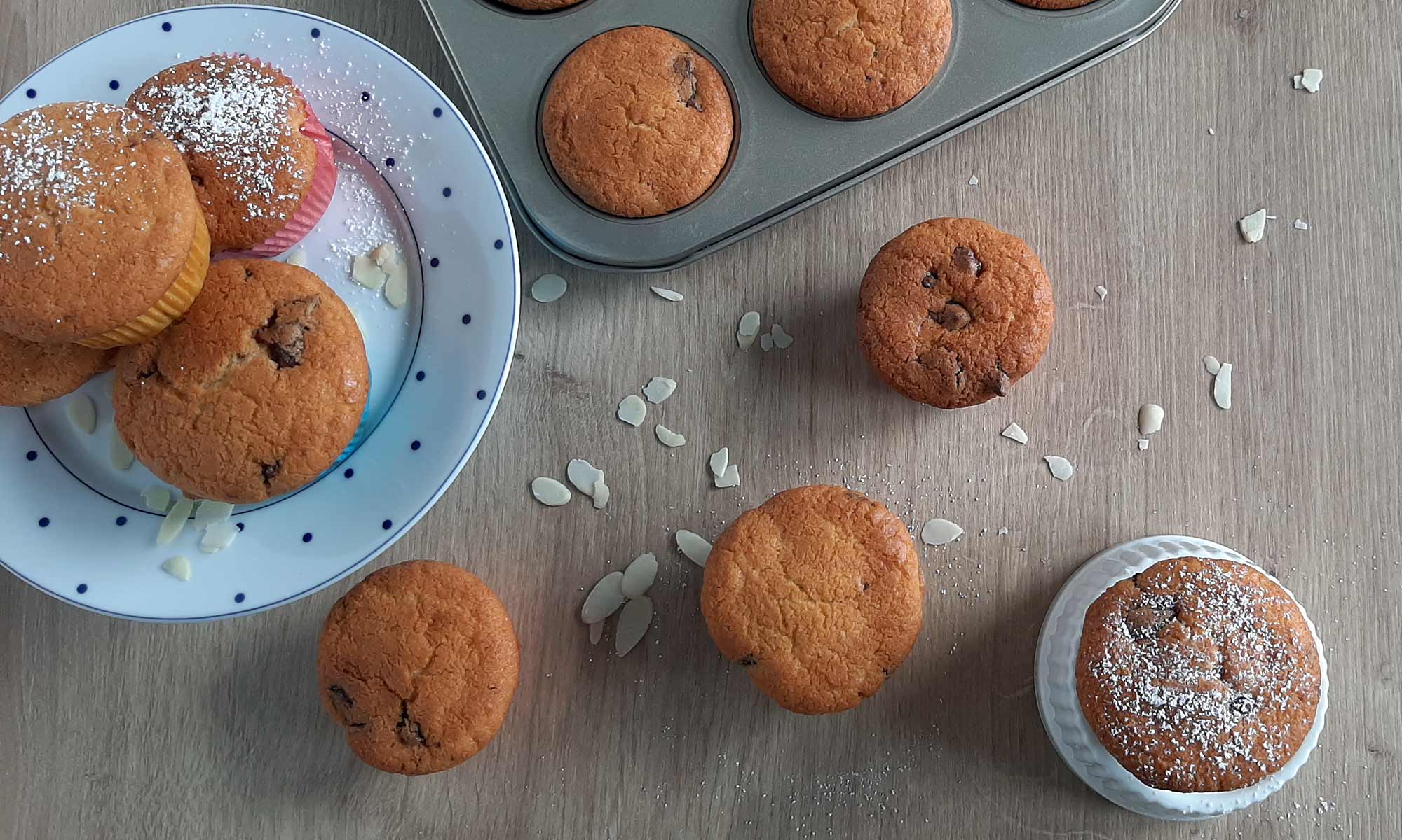 Saftige Muffins mit NussNougat-Stückchen - Die Marzipan- &amp; Nougateria®