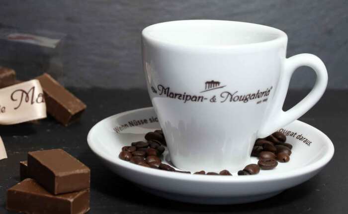 Marzipan- & Nougateria® CappuccinoTasse